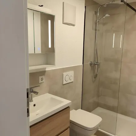 Appartement Modernes City-apartement - 6 Gaeste